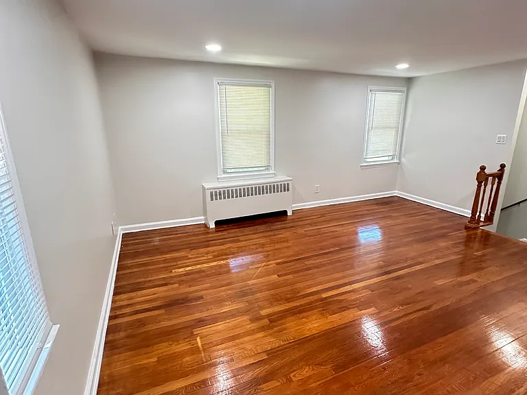37A Hawthorne Dr #2 — Photo 12