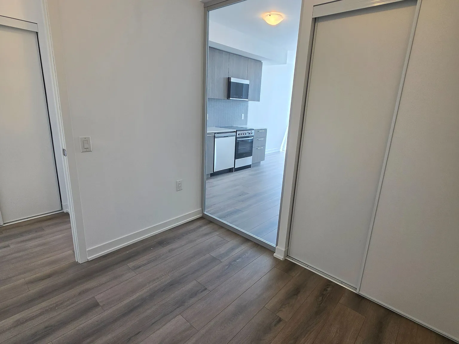 2 bed, $2,450 — Photo 4