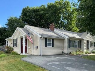 17 Wentworth Rd, Natick, MA 01760