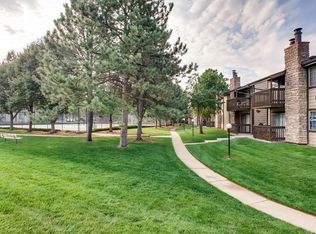 1832 S Pitkin Cir UNIT A, Aurora, CO 80017