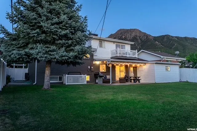 4 bed, 2240 sqft, $1,050 — Photo 3