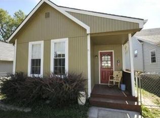923 Pawnee St, Leavenworth, KS 66048