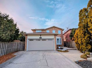 1339 Quinpool Ct, Mississauga, ON L5C4J3