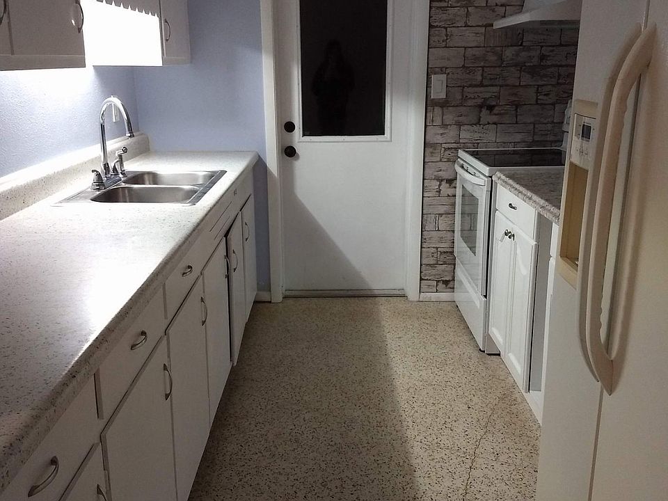 1st image of 2285 Browning St