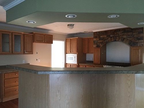 3rd image of 171 Maple Crest Circle