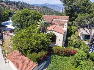 3750 Amesbury Rd, Los Angeles, CA 90027