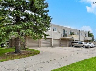 1516-19 1/2 St S, Moorhead, MN 56560