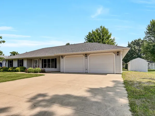 1110 N Prairie St, Lake City, MN 55041