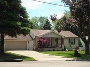 1587 Country Club Ave, Youngstown, OH