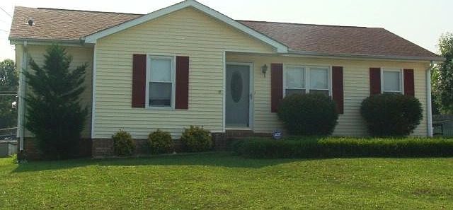 1st image of 565 Danielle Dr