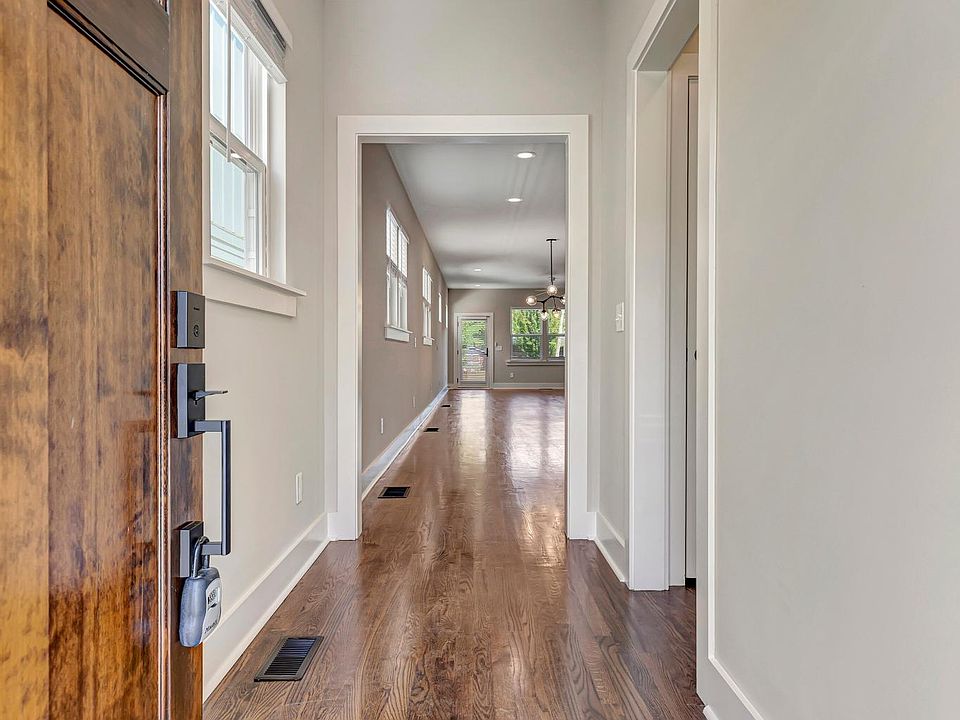 1102B 33rd Ave N, Nashville, TN 37209 | Zillow