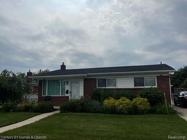 1st image of 5841 Fairwood Dr