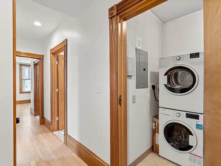 75 Ferrin St #1 — Photo 16