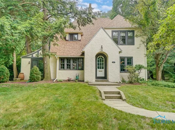 3533 Edgevale Rd, Toledo, OH 43606