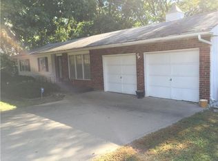 8225 Fayette Ave, Kansas City, KS 66109