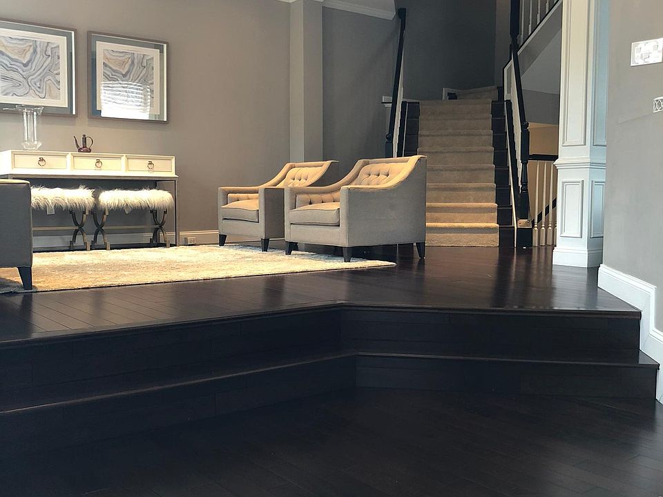 Living room/Entrance