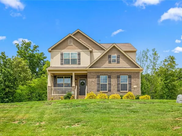 1495 Kernodle Landing Dr, Burlington, NC 27217