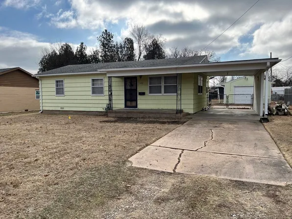 622 W 17th St, Wellington, KS 67152