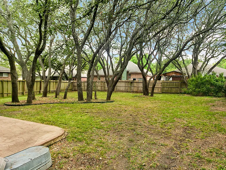 12215 Stable Ridge Dr — Photo 24