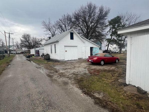 625 Main St, New Liberty, IA 52765