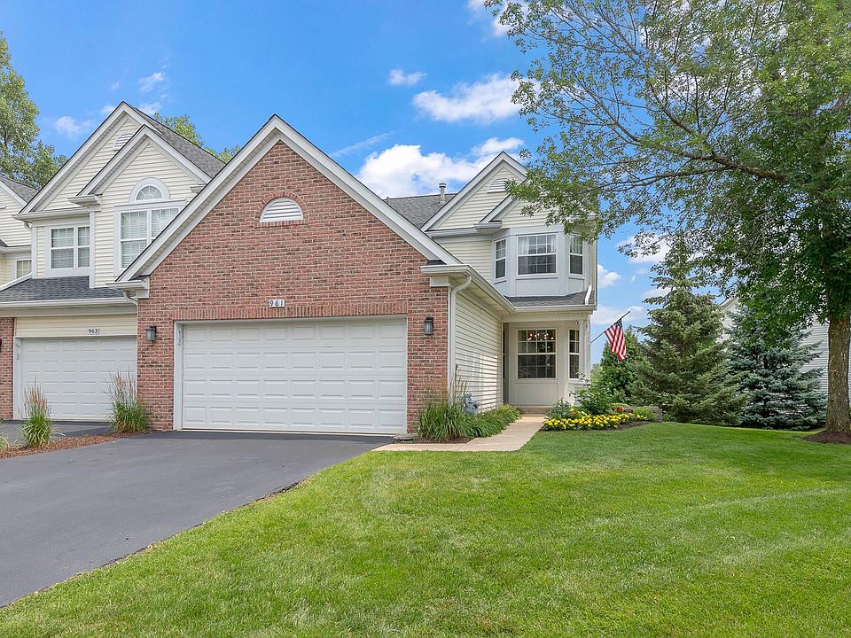 1st image of 961 Ainsley Dr
