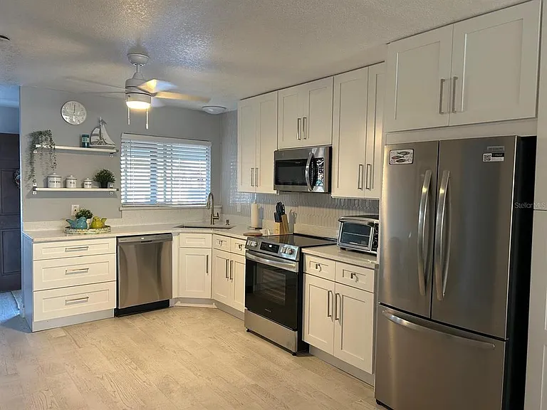1008 Apollo Beach Blvd #210 — Photo 10