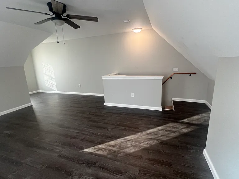 348 Elm St — Photo 22