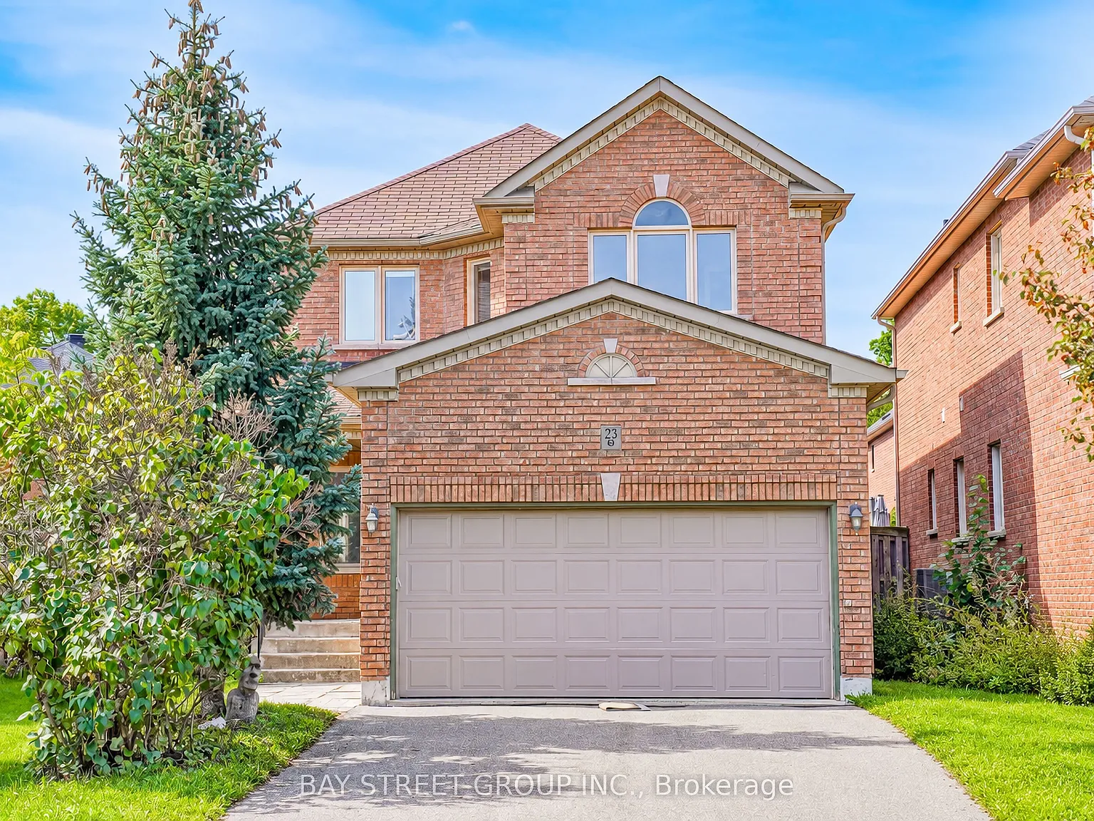 6 bed, $4,100 — Photo 1