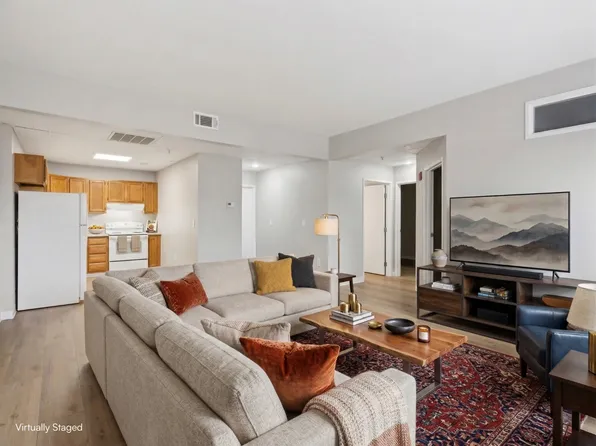 Spacious Living at Heritage Lofts, Piqua, 316 N College St #3, Piqua, OH 45356