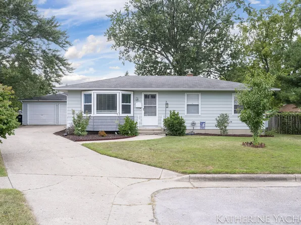 2449 Miami Ave SW, Wyoming, MI 49519