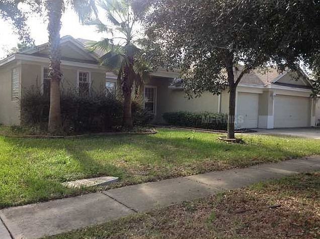 1st image of 19108 Autumn Woods Ave