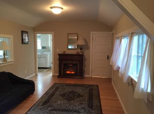 3037 NE 182nd St, Seattle, WA 98155