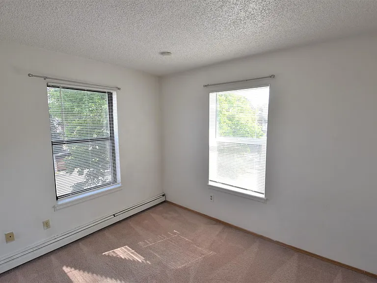 1125 Grandview Ave #4 — Photo 9