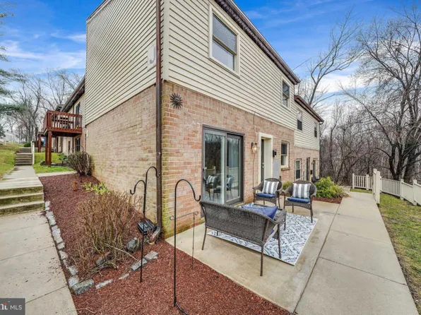 280 Bridgewater Rd APT J18, Brookhaven, PA 19015