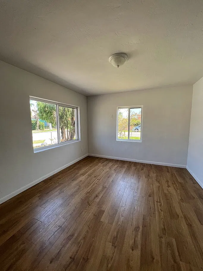 2 bed, 750 sqft, $2,600 — Photo 2