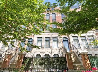 362 W Huron St #B, Chicago, IL 60654