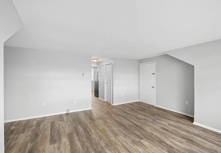 50-62 East St #7A — Photo 9