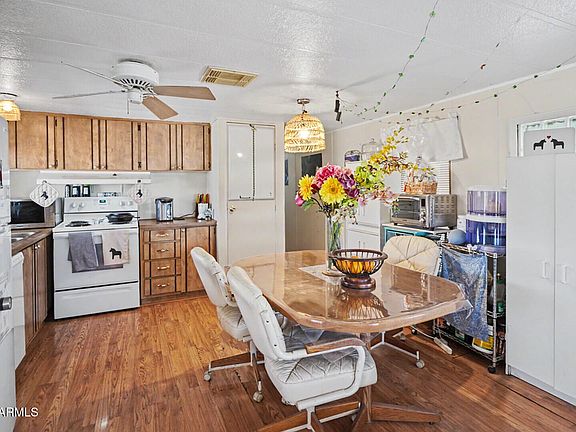 3rd image of 2605 S TOMAHAWK Road #65