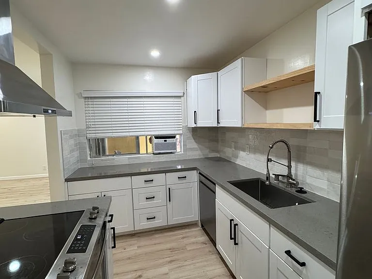5651 Sumner Way #309 — Photo 16