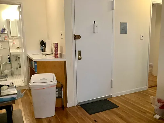 Rented by Corcoran | media 19