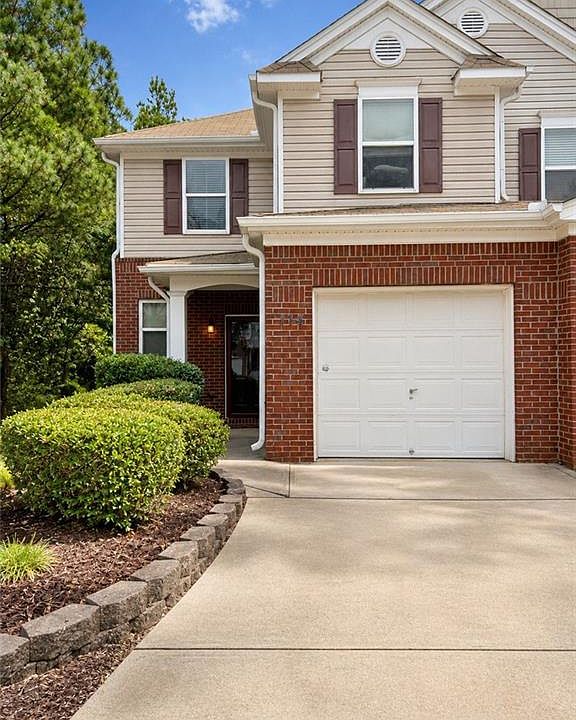 1st image of 174 Ellis Dr