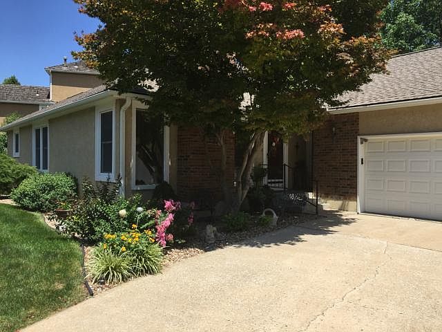 2nd image of 10920 W 97th Cir