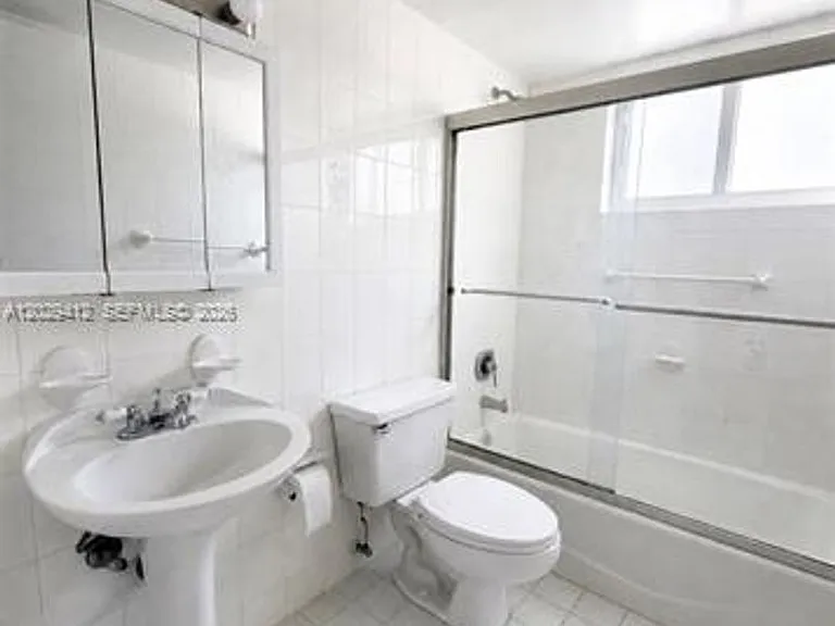 200 Galen Dr #110 — Photo 7