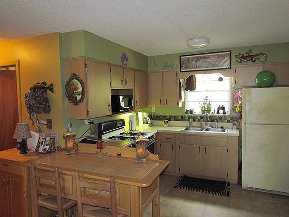 2nd image of 9380 NW 127th Ct