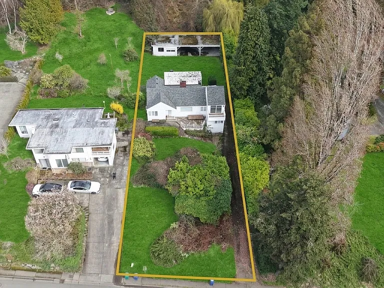 4610 Lake Washington Blvd NE — Photo 2