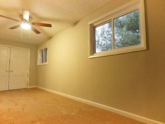 5th image of 5629 Hickory St