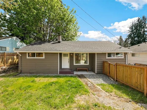 11264 57th Avenue S, Seattle, WA 98178