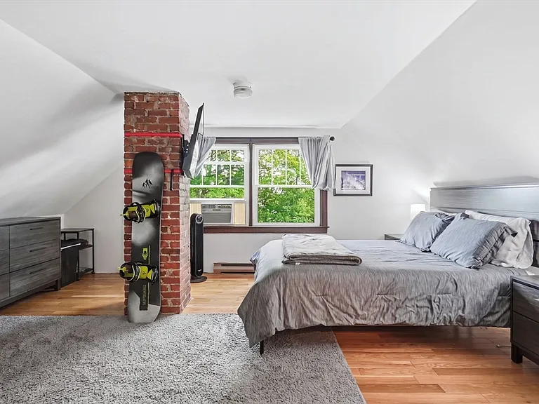 50 Spruce St #2 — Photo 23
