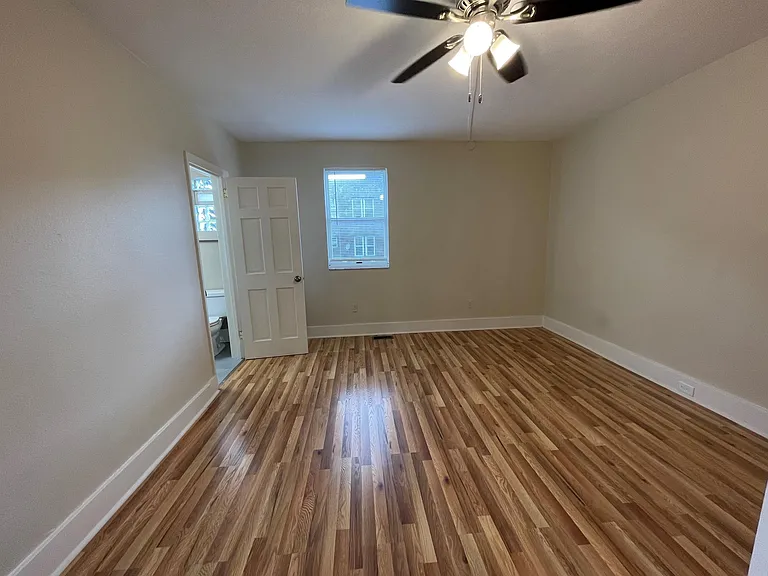 5858 Alderson St #3 — Photo 16