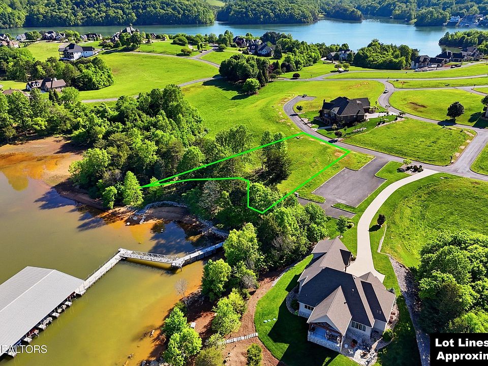 1st image of 261 White Swan Dr